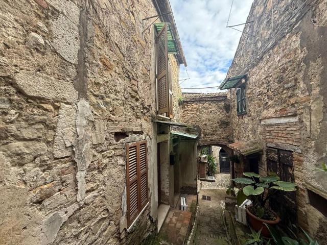 Villa Indipendente in vendita a Montoro, Narni