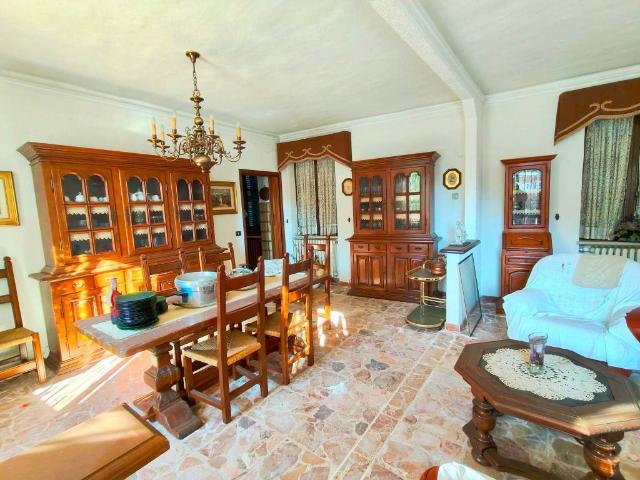 Villa Indipendente in vendita a Piemonte, Cuneo