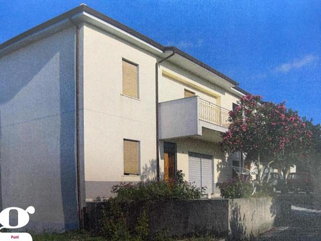 Villa Indipendente in vendita a Naso, Sicilia