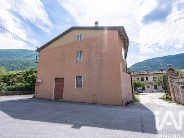 Villa Indipendente in vendita a Comunità montana della valle Trompia, Nave