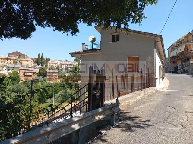 Villa Indipendente in vendita a Roma Capitale, Lazio