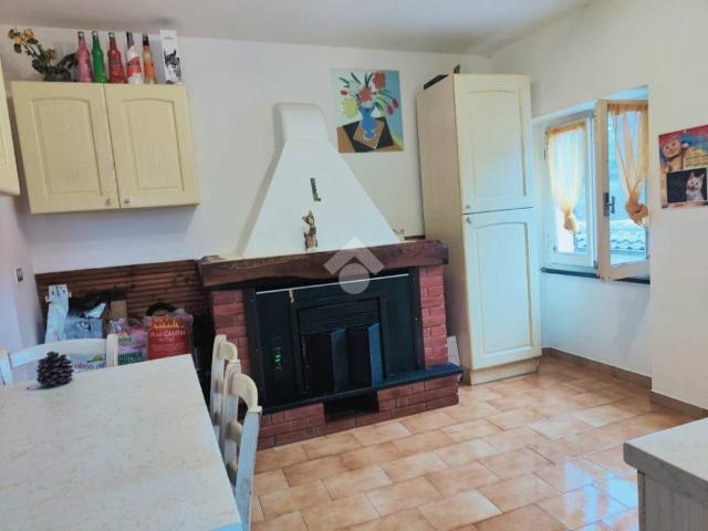 Villa Indipendente in vendita a Ne