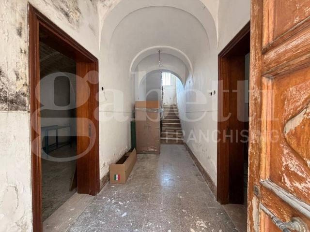 Villa Indipendente in vendita a Unione dei Comuni della Val Vibrata, Nereto