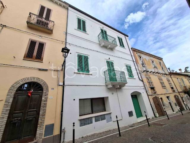 Villa Indipendente in vendita a Unione dei Comuni della Val Vibrata, Nereto