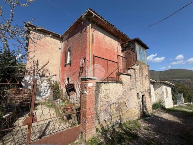 Villa Indipendente in vendita a Acquaviva, Roma Capitale