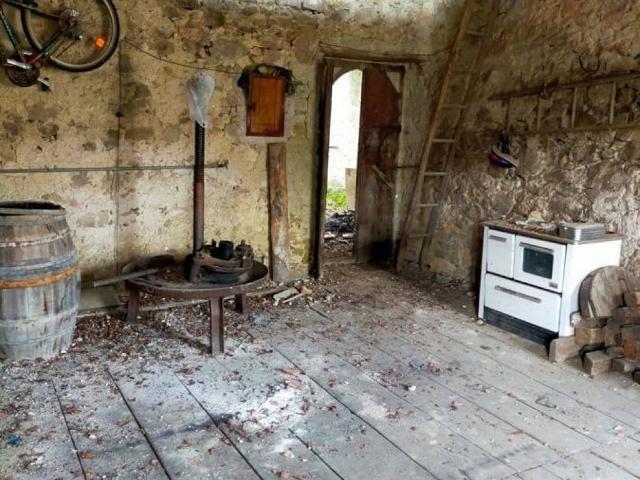 Villa Indipendente in vendita a Nespolo, Lazio