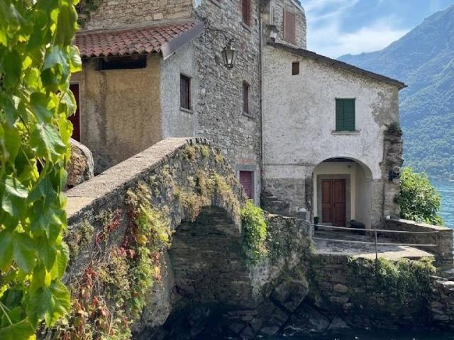 Villa Indipendente in vendita a Nesso, Lombardia