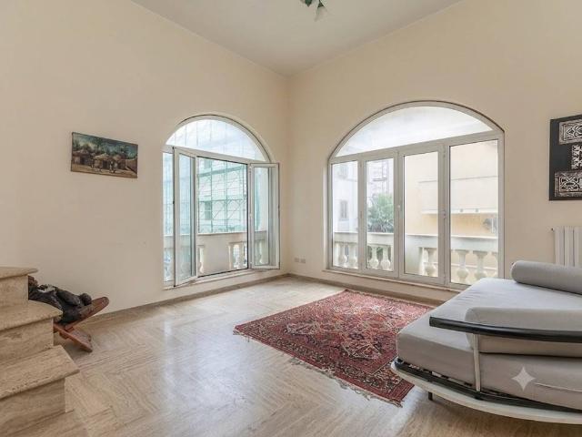 Villa Indipendente in vendita a Borgo Medievale, Roma Capitale