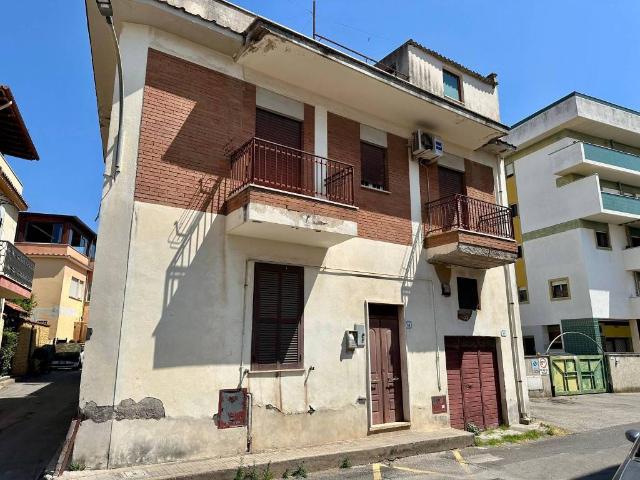Villa Indipendente in vendita a Borgo Medievale, Roma Capitale