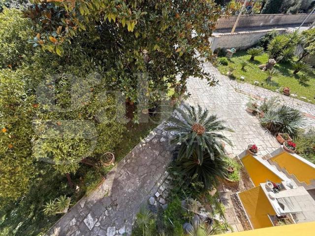 Villa Indipendente in vendita a Cretarossa, Roma Capitale