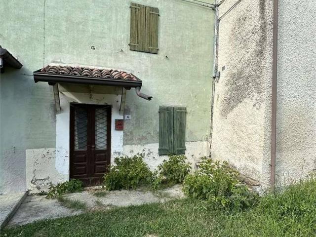 Villa Indipendente in vendita a Neviano Degli Arduini, Reggio Emilia