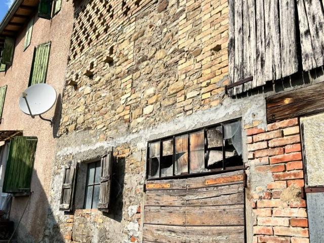 Villa Indipendente in vendita a Neviano Degli Arduini, Reggio Emilia