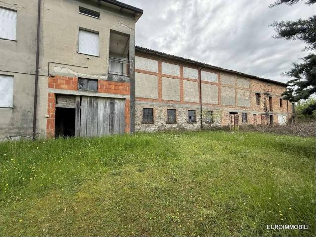 Villa Indipendente in vendita a Neviano Degli Arduini, Reggio Emilia