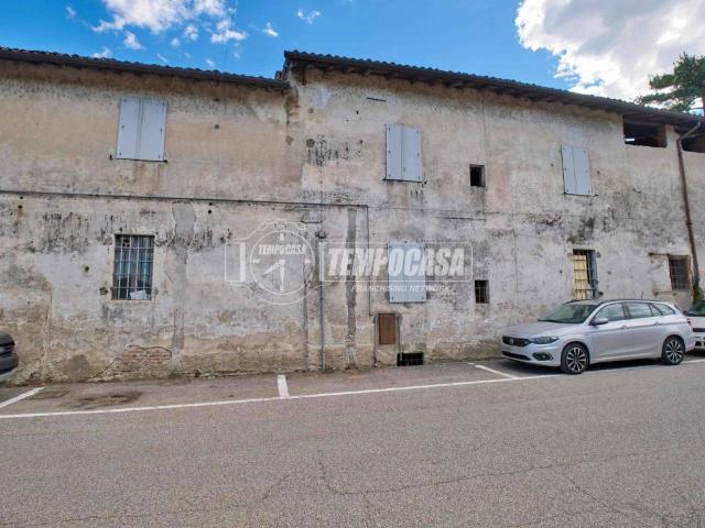 Villa Indipendente in vendita a Piemonte, Novara