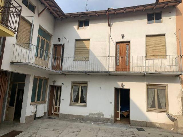 Villa Indipendente in vendita a Nibionno, Lombardia