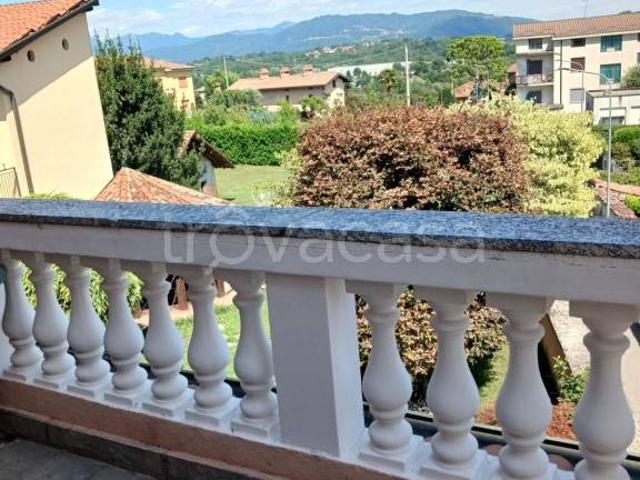 Villa Indipendente in vendita a Nibionno, Lombardia