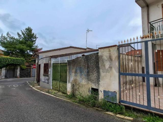 Villa Indipendente in vendita a Nicolosi, Sicilia