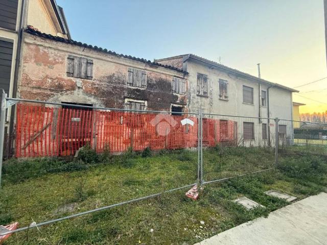 Villa Indipendente in vendita a Noale, Veneto