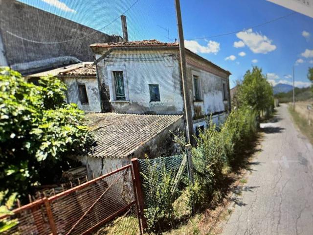 Villa Indipendente in vendita a Nocciano, Pescara