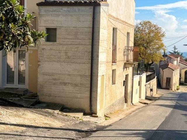 Villa Indipendente in vendita a Collina, Nocciano