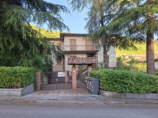 Villa Indipendente in vendita a Nocera Umbra, Umbria