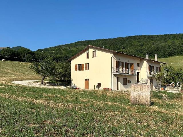 Villa Indipendente in vendita a Nocera Umbra, Umbria