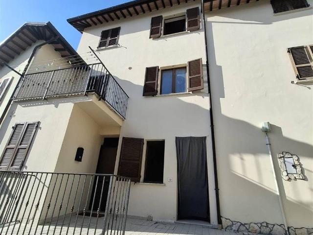 Villa Indipendente in vendita a Nocera Umbra, Umbria
