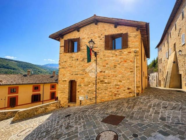 Villa Indipendente in vendita a Mugnano, Nocera Umbra