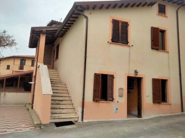 Villa Indipendente in vendita a Nocera Umbra, Umbria