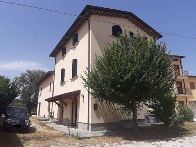 Villa Indipendente in vendita a Nocera Umbra, Umbria