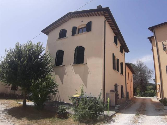 Villa Indipendente in vendita a Nocera Umbra, Umbria