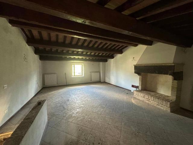 Villa Indipendente in vendita a Nocera Umbra, Umbria