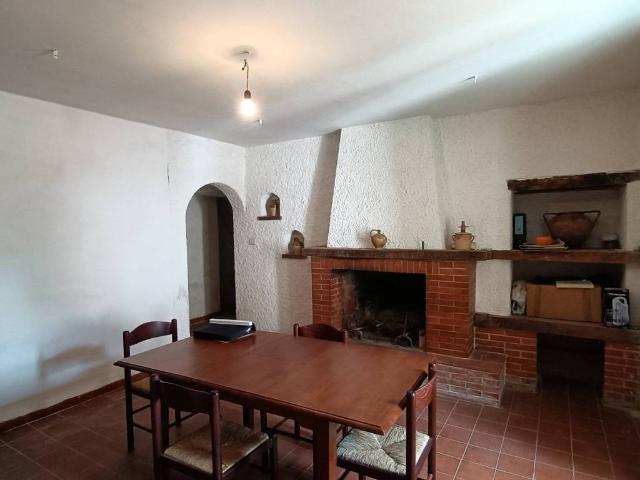 Villa Indipendente in vendita a Bagnara, Nocera Umbra