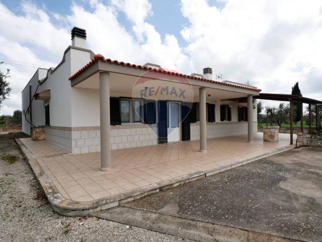 Villa Indipendente in vendita a Puglia, Bari