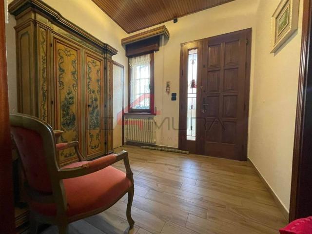 Villa Indipendente in vendita a Nogara, Veneto