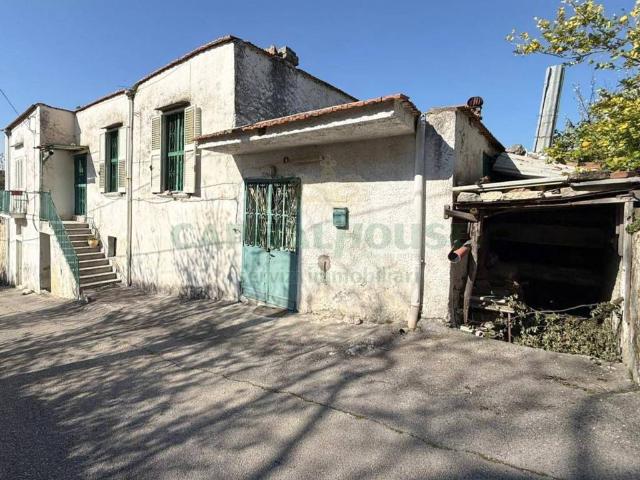 Villa Indipendente in vendita a Nola, Campania
