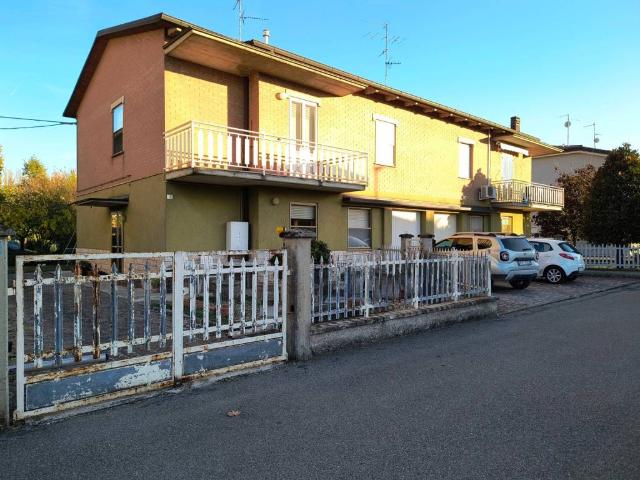 Villa Indipendente in vendita a Unione dei comuni del Sorbara, Nonantola