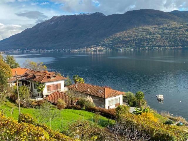 Villa Indipendente in vendita a Brolo, Piemonte