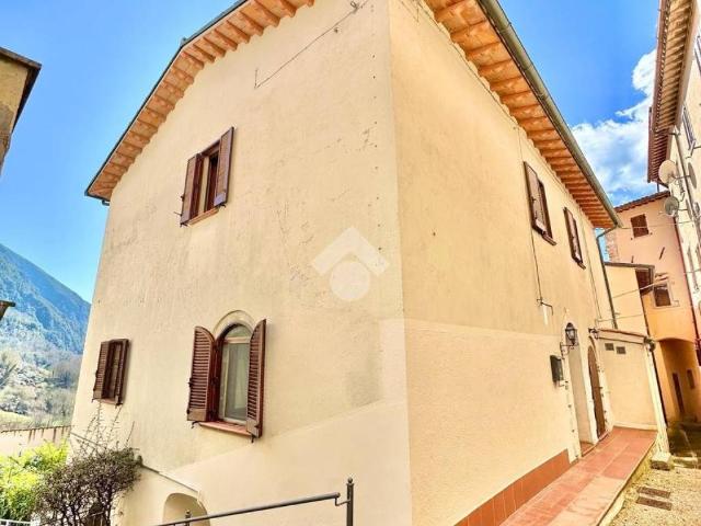 Villa Indipendente in vendita a Norcia, Umbria