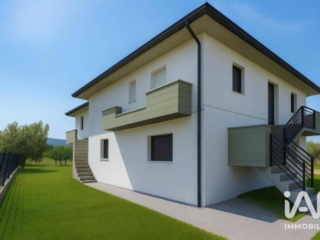 Villa Indipendente in vendita a Notaresco, Abruzzo