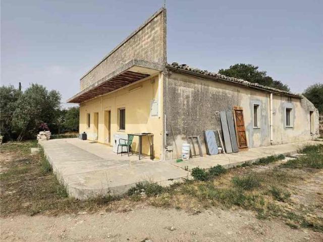 Villa Indipendente in vendita a Noto, Sicilia