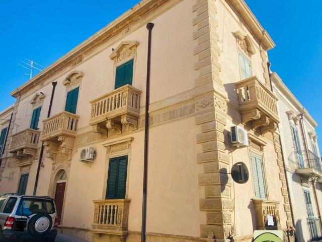 Villa Indipendente in vendita a Noto, Sicilia