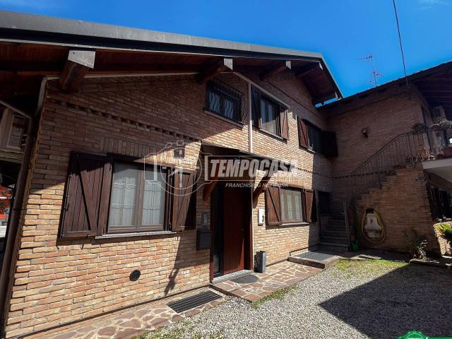 Villa Indipendente in vendita a Nova Milanese, Lombardia