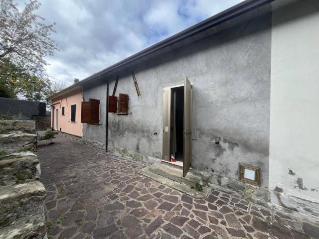 Villa Indipendente in vendita a Perticara, Novafeltria