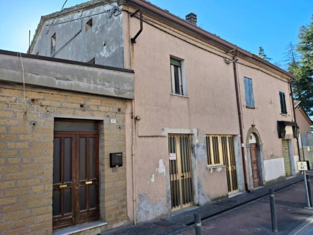 Villa Indipendente in vendita a Secchiano, Novafeltria