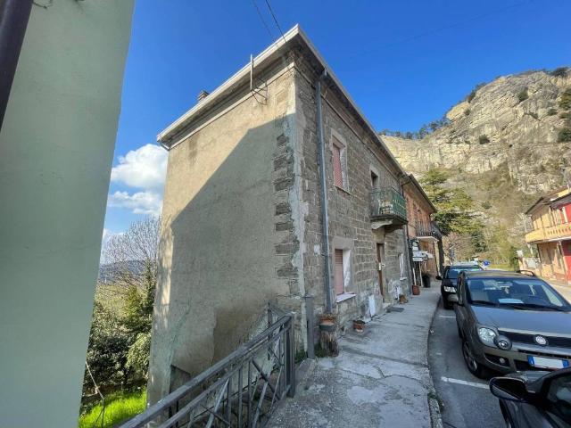 Villa Indipendente in vendita a Unione di comuni Valmarecchia, Novafeltria