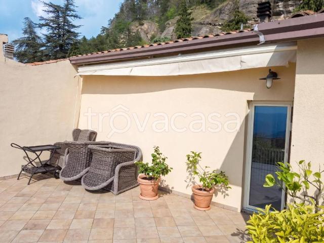 Villa Indipendente in vendita a Perticara, Novafeltria