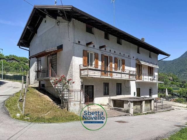 Villa Indipendente in vendita a Comunità Valsugana e Tesino, Novaledo