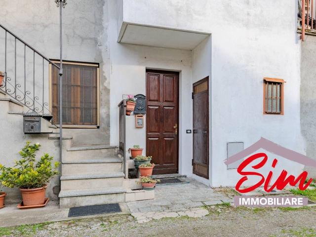 Villa Indipendente in vendita a Vignale Nuovo, Piemonte