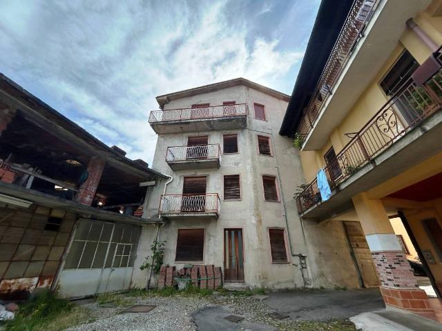Villa Indipendente in vendita a Novedrate, Lombardia